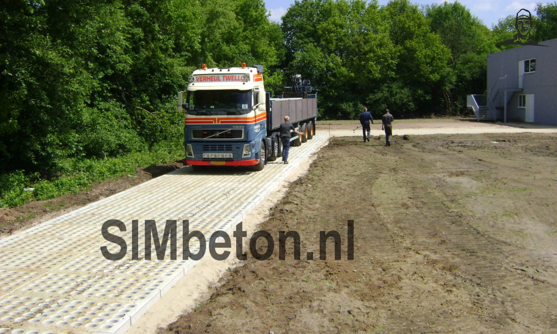 Realisatie erfverharding SIMgras van SIMbeton